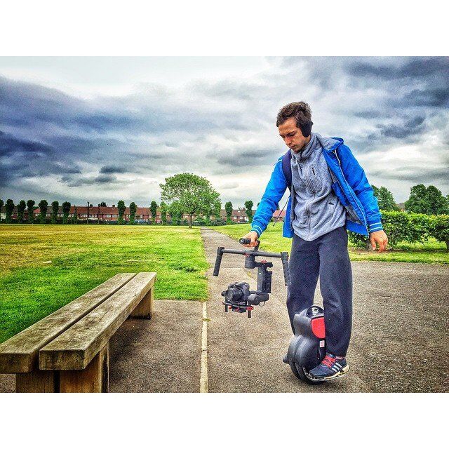 Airwheel Electric Self-Balancing Scooter Gives You a Different Riding Life